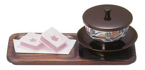 ケヤキ　おもてなし盆