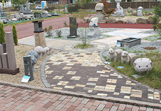 ロックガーデン・石貼り工事