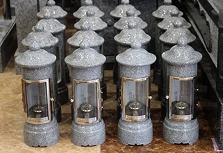 庵治石　高級型ローソク立て