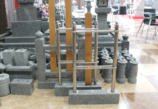 庵治石　卒塔婆立て